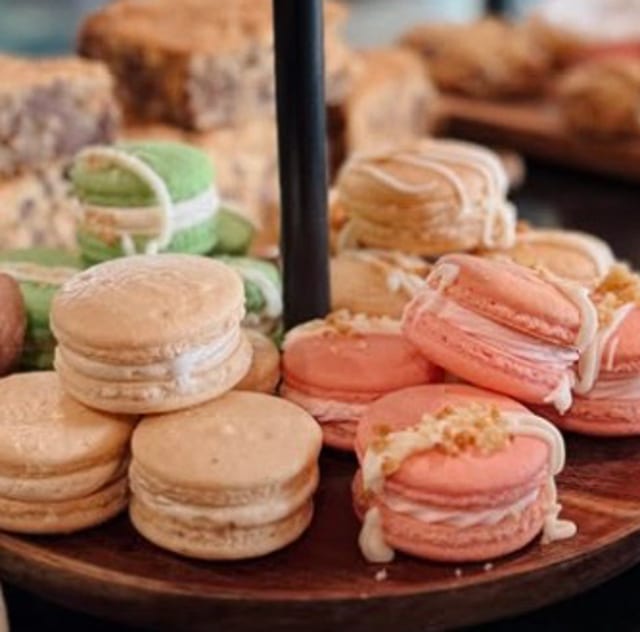 Single Macaron.