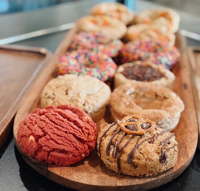 Dozen Cookies.